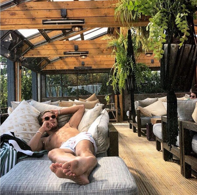 Eyal Booker barefoot & Shirtless in lounger